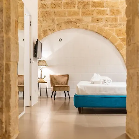 A C-caste Bed & Breakfast Monopoli