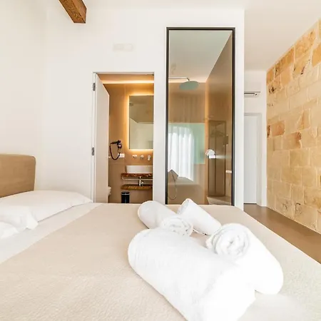 A C-caste Bed & Breakfast