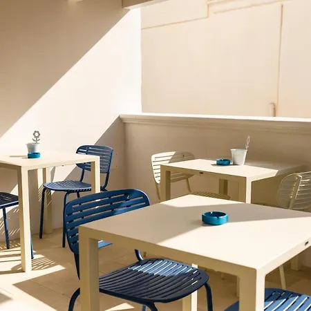 A C-caste 4* Monopoli