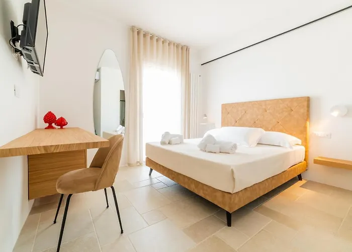 A C-caste לינה וארוחת בוקר 4*