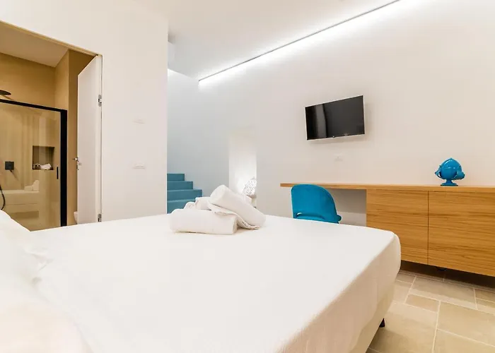 A C-caste לינה וארוחת בוקר מונופולי