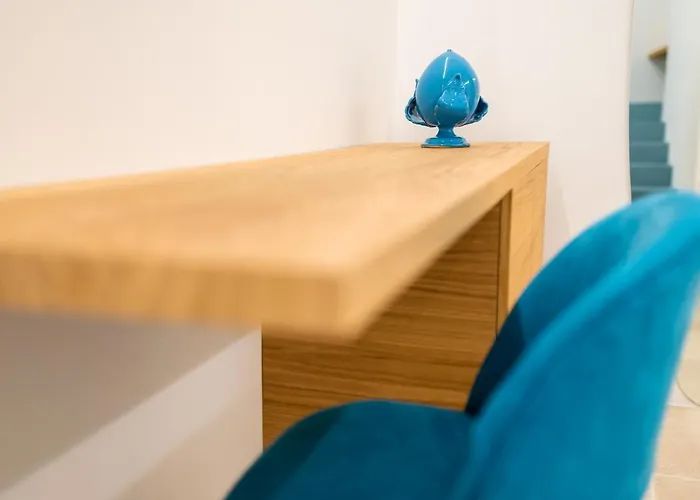 A C-caste לינה וארוחת בוקר מונופולי